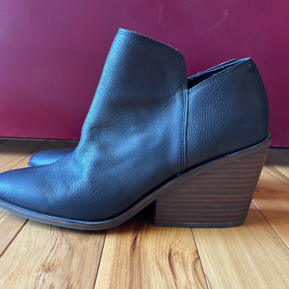 Lucky Brand Black Ankle Booties